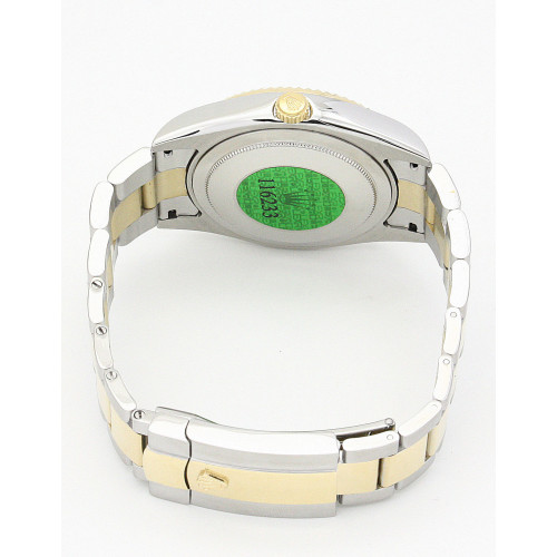 R*l*x-sky-dweller-326938-7