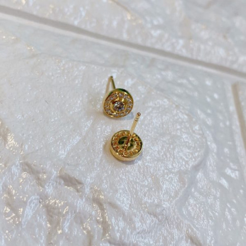 T*f*ny-earring