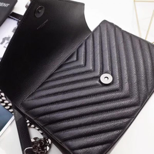 Y*L-college-medium-25