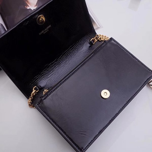 Y*L-monogram-kate-38