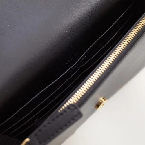 Y*L-monogram-kate-42